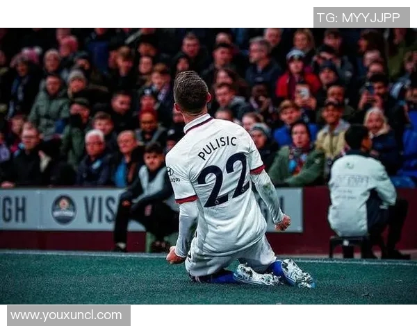 热搜榜第一！切尔西因一举动刷屏全网